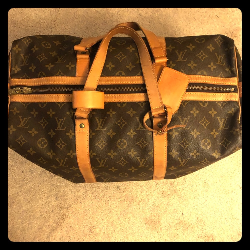 Duffle LV bag